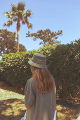 Terry Reversible Bucket Hat – Oil Green & Beige